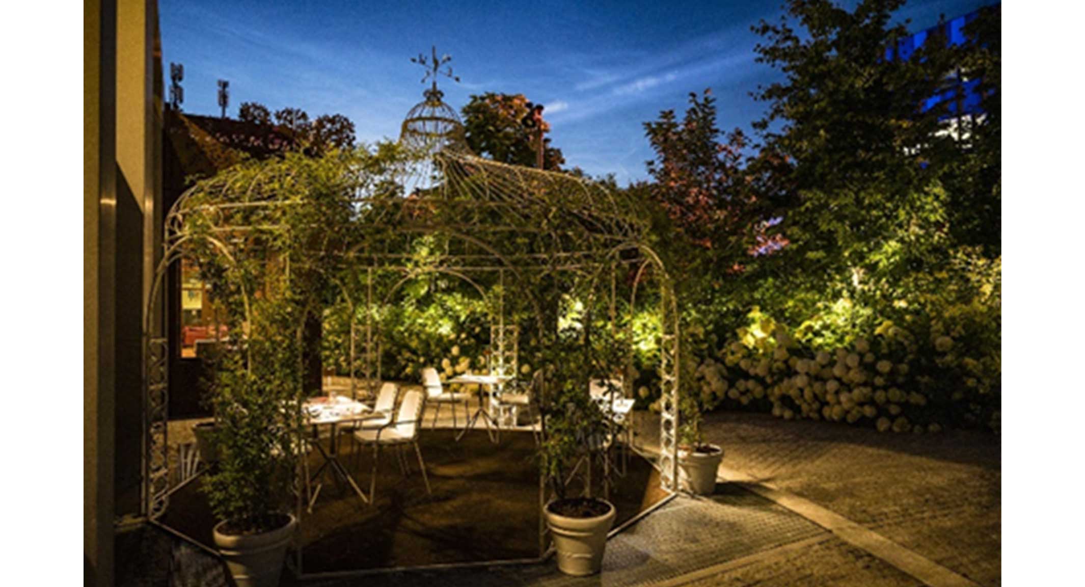 ristorante condividere dehor